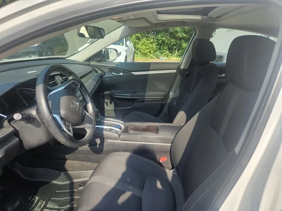 2018 Honda Civic 10th Gen - Image 17 of 20