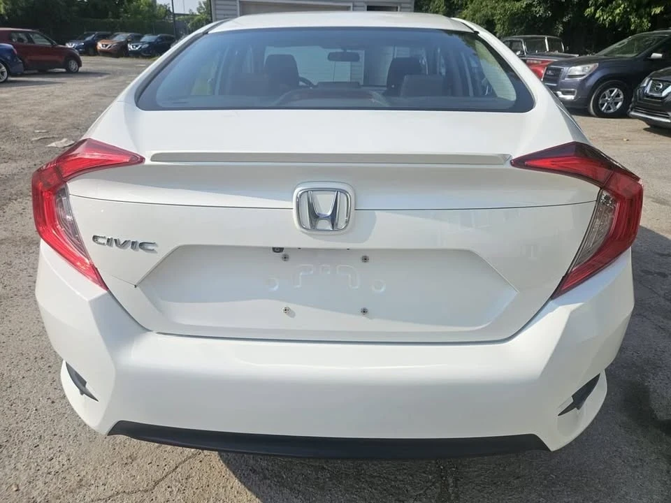 2018 Honda Civic 10th Gen - Image 5 of 20