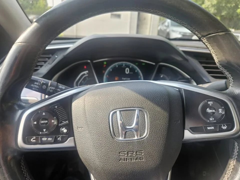2018 Honda Civic 10th Gen - Image 10 of 20