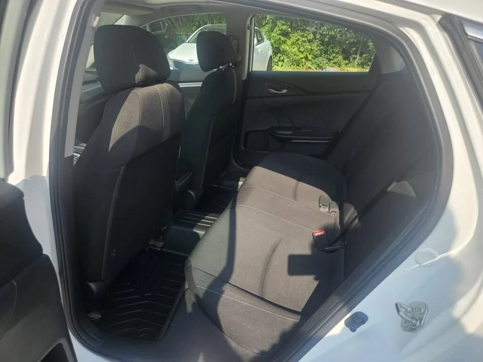 2018 Honda Civic 10th Gen - Image 16 of 20