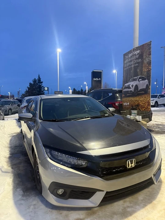2018 Honda Civic 10th Gen - Image 3 of 3