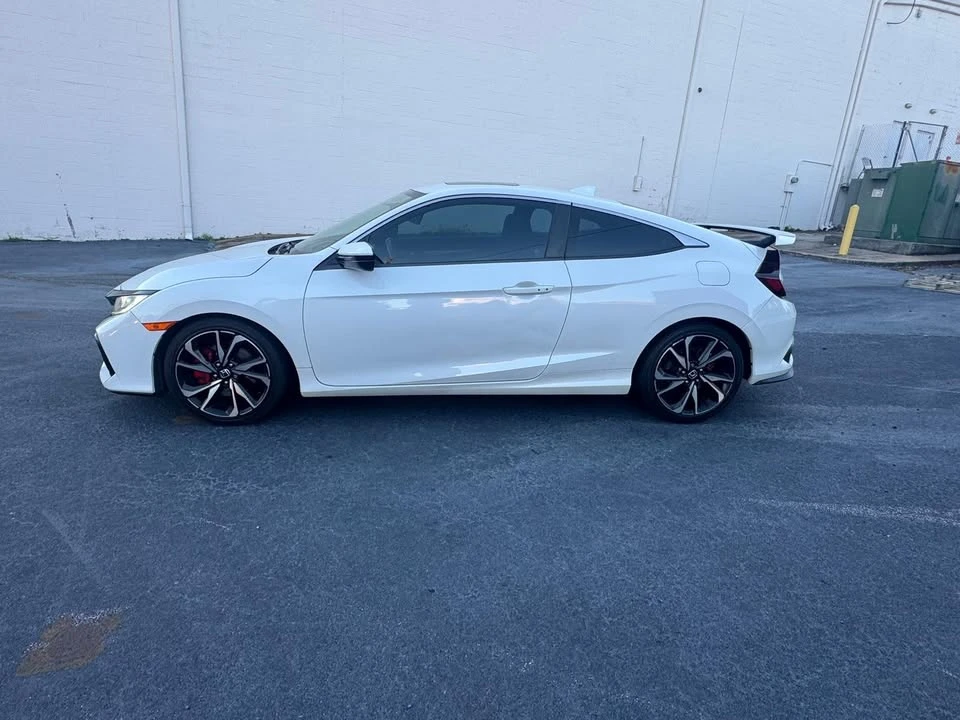 2018 Honda Civic Si 10th Gen - Image 4 of 9