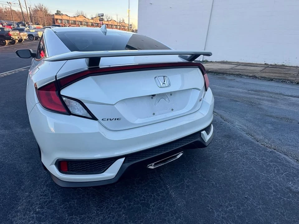 2018 Honda Civic Si 10th Gen - Image 6 of 9