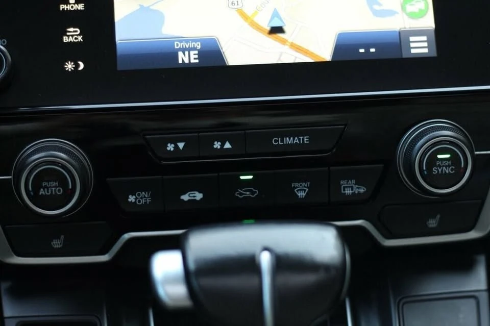 2018 Honda CR-V 5th Gen - Image 15 of 20
