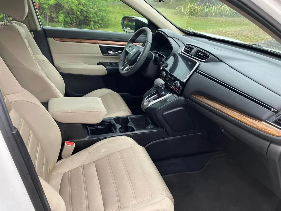 2018 Honda CR-V 5th Gen - Image 9 of 14