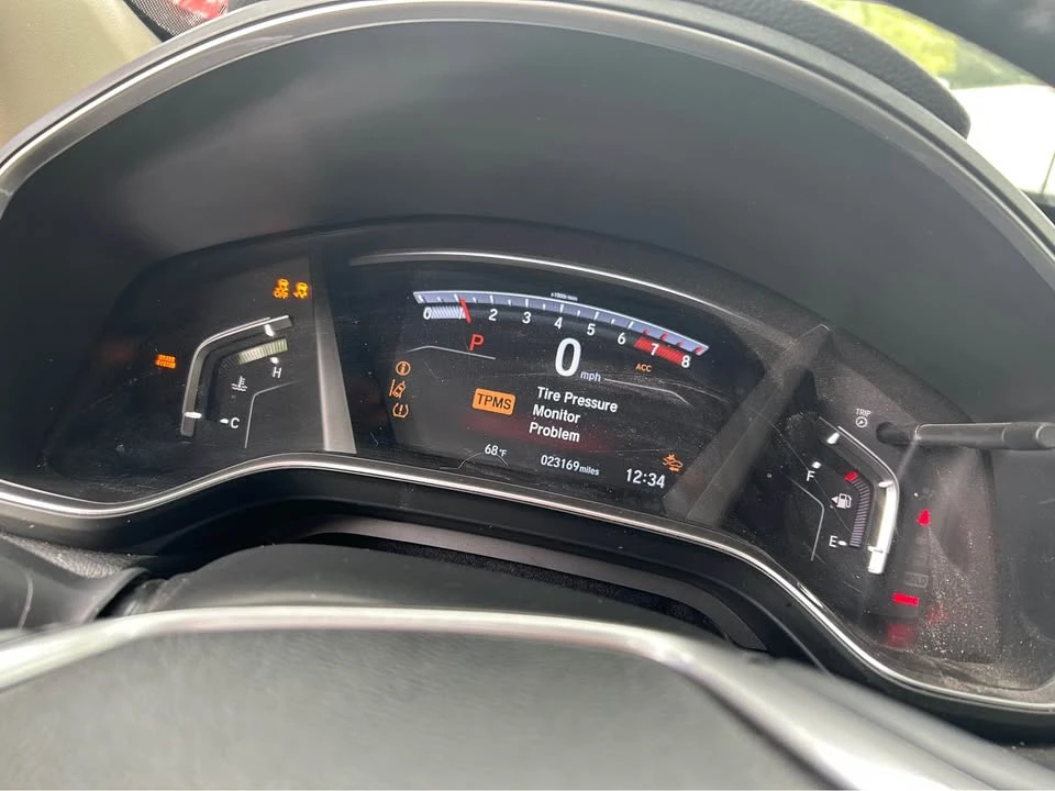 2018 Honda CR-V 5th Gen - Image 5 of 10