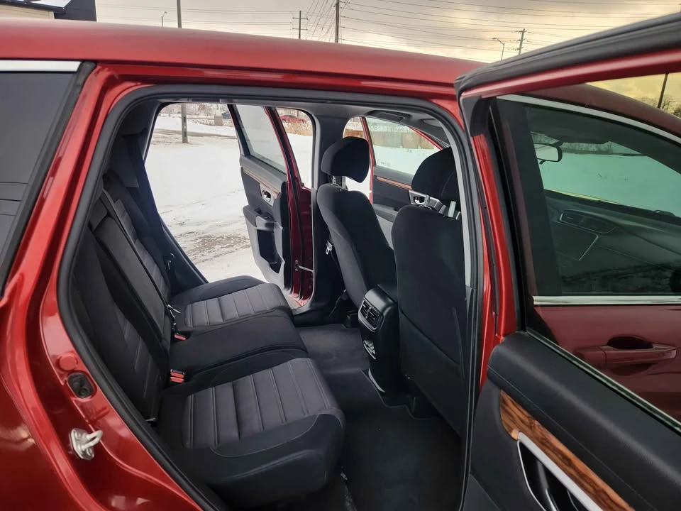 2018 Honda CR-V 5th Gen - Image 9 of 17