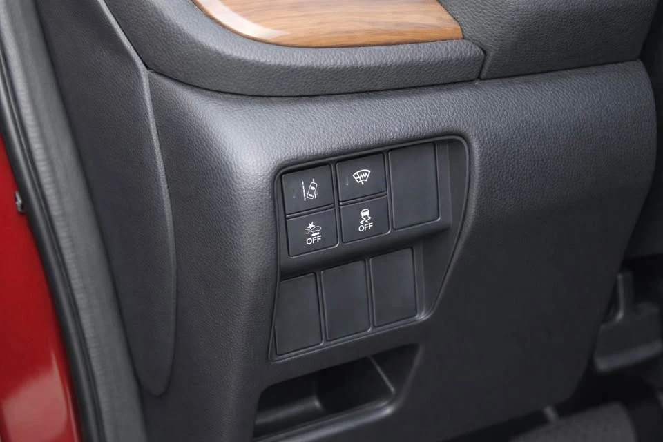 2018 Honda CR-V 5th Gen - Image 8 of 9