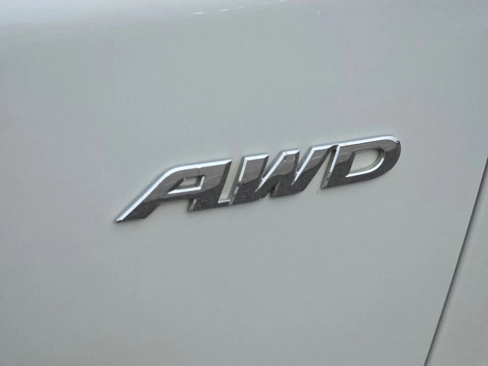 2018 Honda CR-V 5th Gen - Image 8 of 20