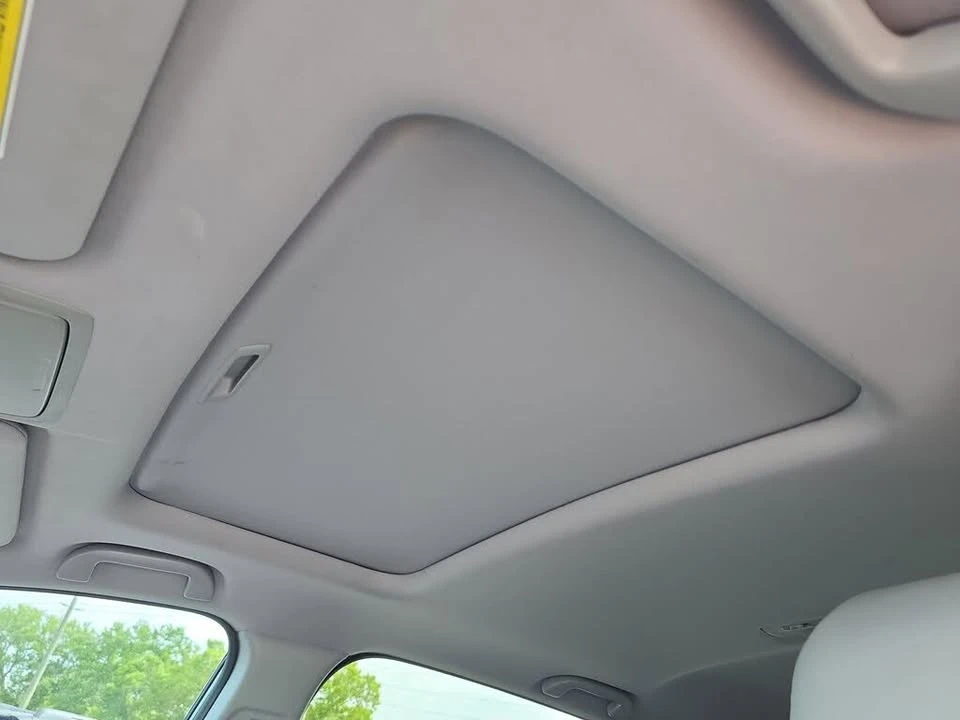 2018 Honda CR-V 5th Gen - Image 17 of 20