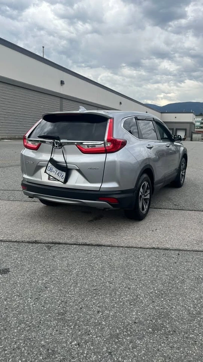 2018 Honda CR-V 5th Gen - Image 9 of 12