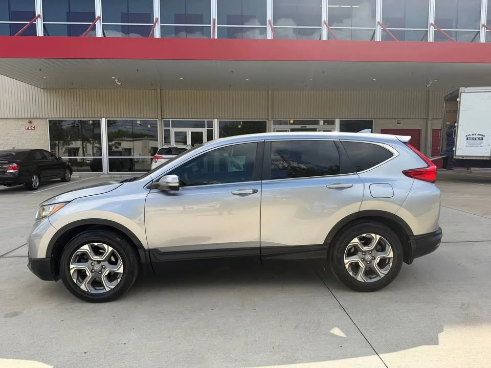 2018 Honda CR-V 5th Gen - Image 11 of 18