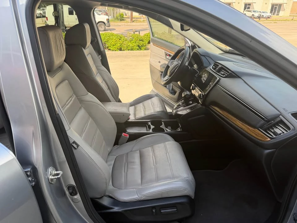 2018 Honda CR-V 5th Gen - Image 9 of 18