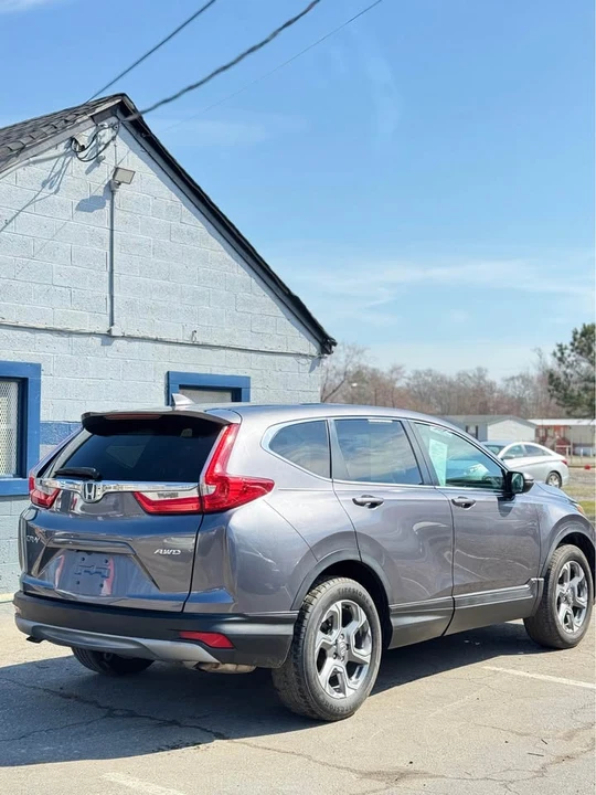 2018 Honda CR-V 5th Gen - Image 9 of 11