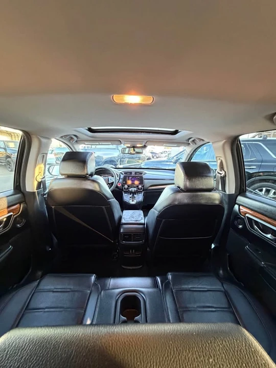 2018 Honda CR-V 5th Gen - Image 16 of 19