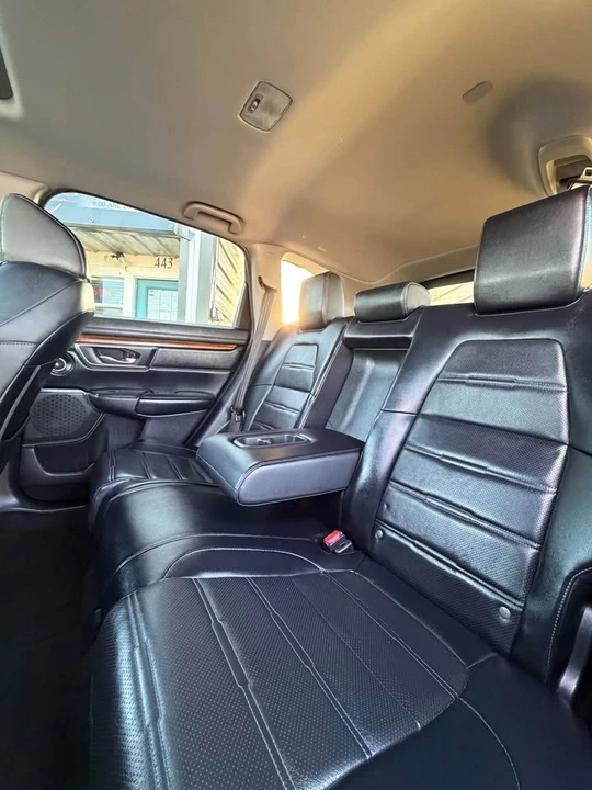 2018 Honda CR-V 5th Gen - Image 9 of 19