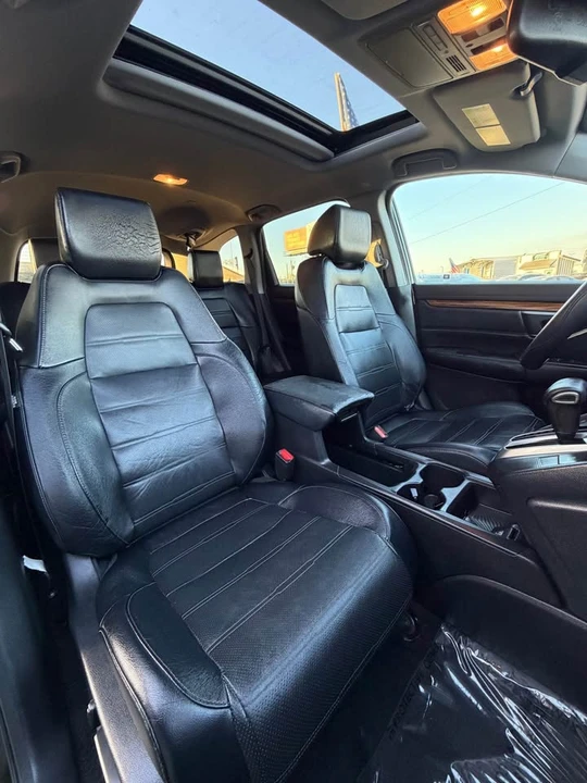 2018 Honda CR-V 5th Gen - Image 17 of 19