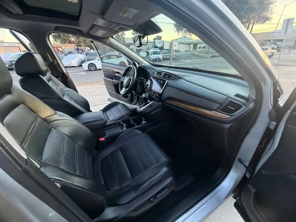 2018 Honda CR-V 5th Gen - Image 15 of 20