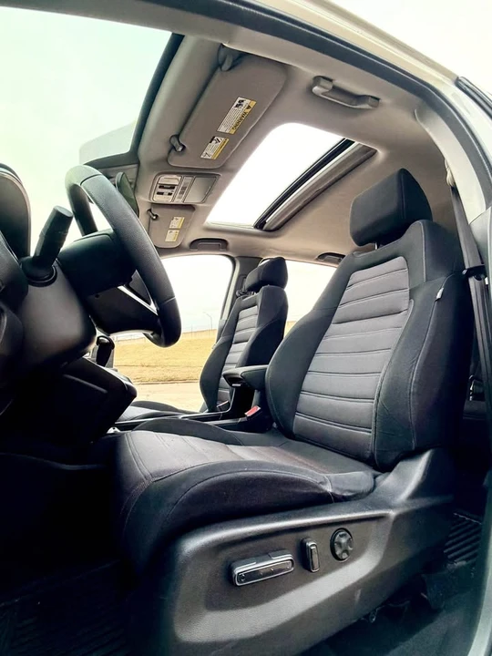 2018 Honda CR-V 5th Gen - Image 9 of 17