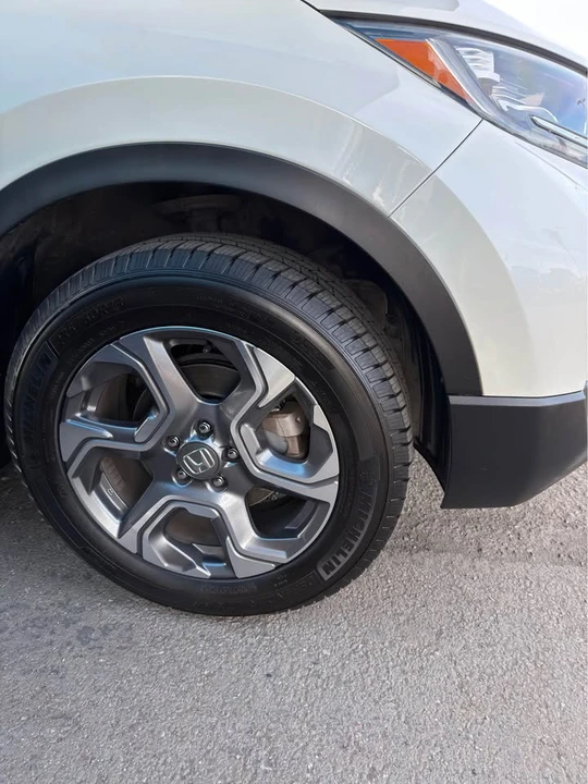 2018 Honda CR-V 5th Gen - Image 3 of 14