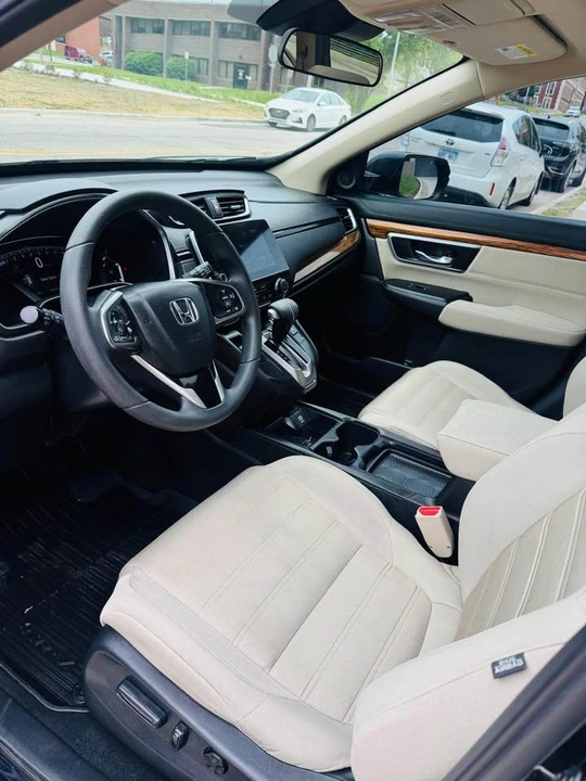 2018 Honda CR-V 5th Gen - Image 15 of 18