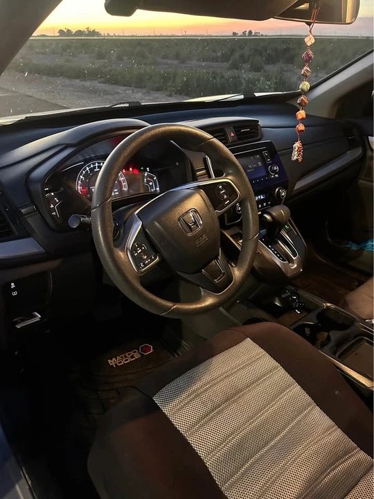 2018 Honda CR-V 5th Gen - Image 15 of 17
