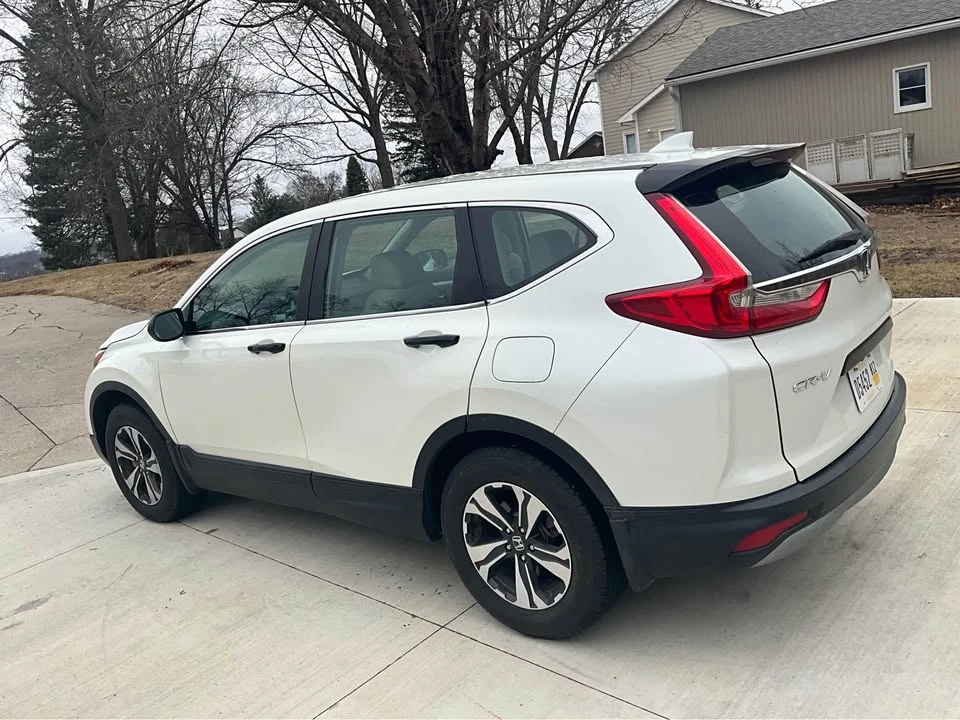 2018 Honda CR-V 5th Gen - Image 5 of 19