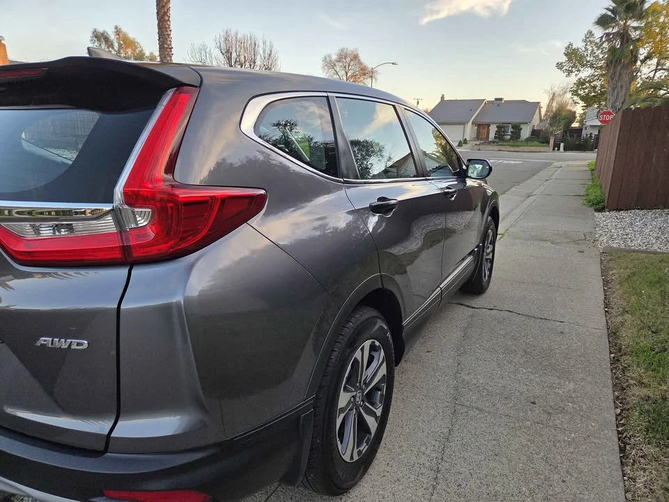 2018 Honda CR-V 5th Gen - Image 6 of 17