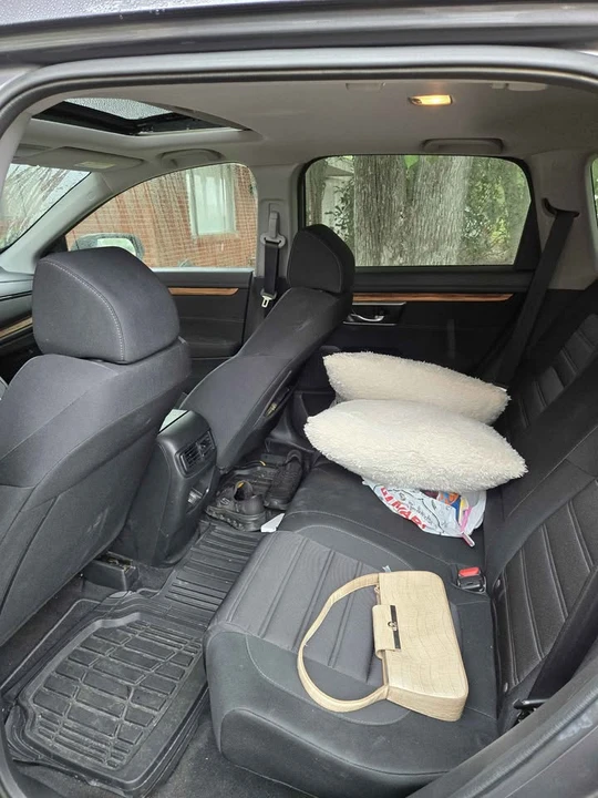 2018 Honda CR-V 5th Gen - Image 6 of 9