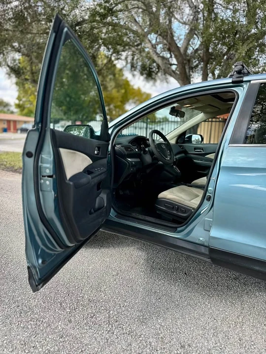2018 Honda CR-V 5th Gen - Image 10 of 13
