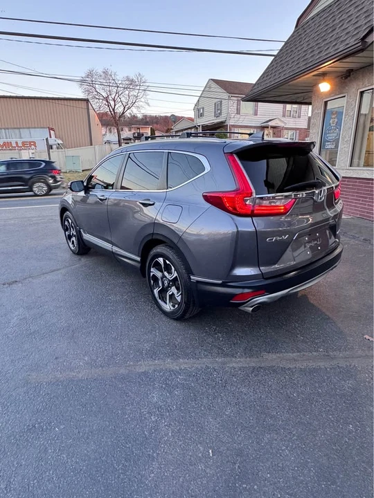 2018 Honda CR-V 5th Gen - Image 5 of 17