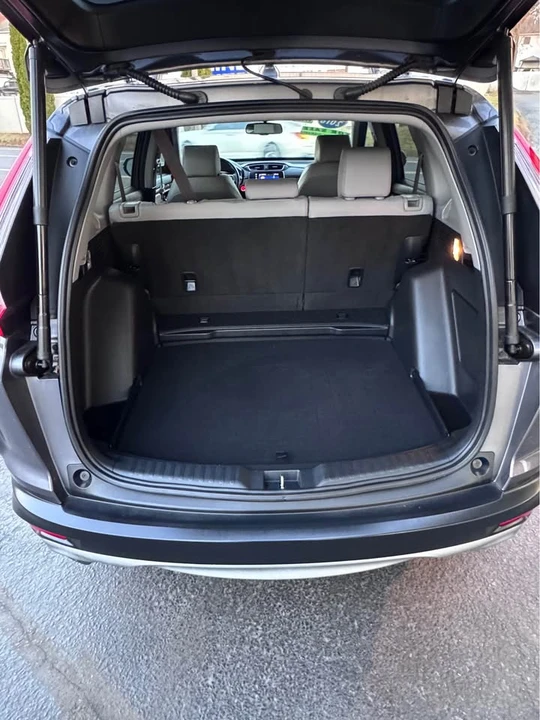 2018 Honda CR-V 5th Gen - Image 10 of 17