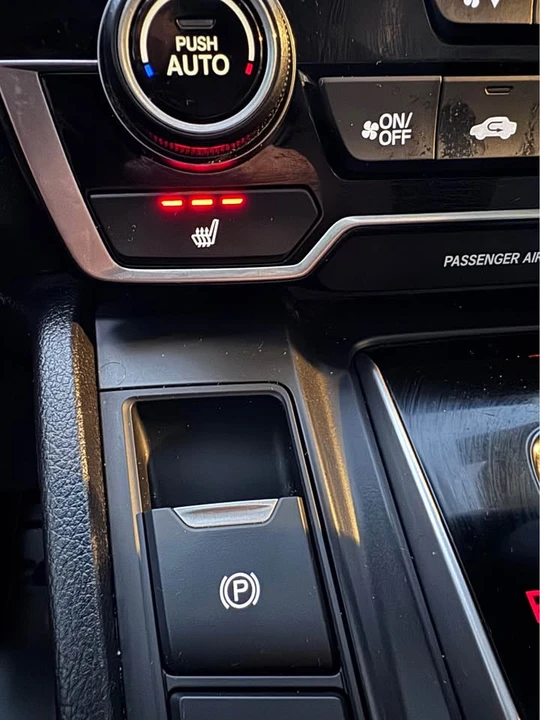 2018 Honda CR-V 5th Gen - Image 15 of 17