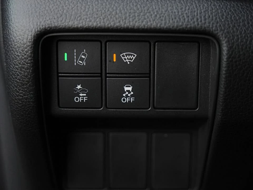 2018 Honda CR-V 5th Gen - Image 13 of 20