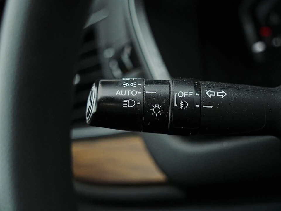 2018 Honda CR-V 5th Gen - Image 18 of 20