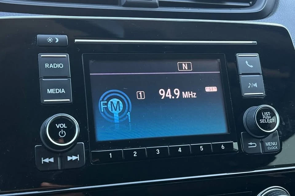 2018 Honda CR-V 5th Gen - Image 12 of 19