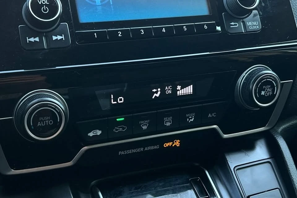 2018 Honda CR-V 5th Gen - Image 14 of 19