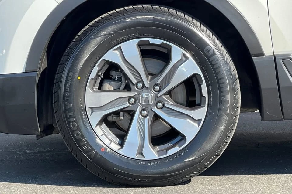 2018 Honda CR-V 5th Gen - Image 18 of 19