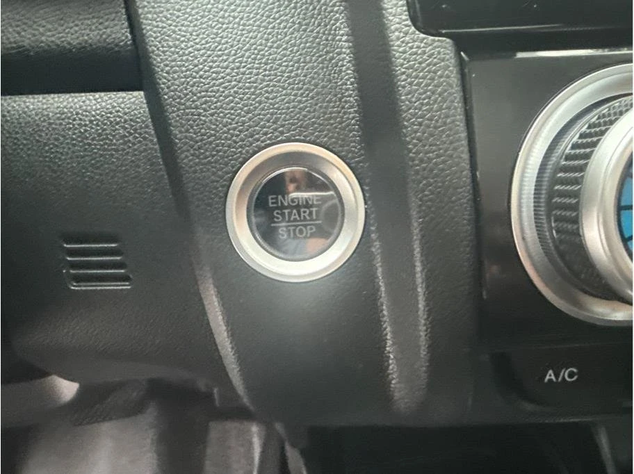 2018 Honda Fit - Image 16 of 18