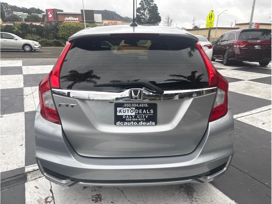 2018 Honda Fit - Image 4 of 18