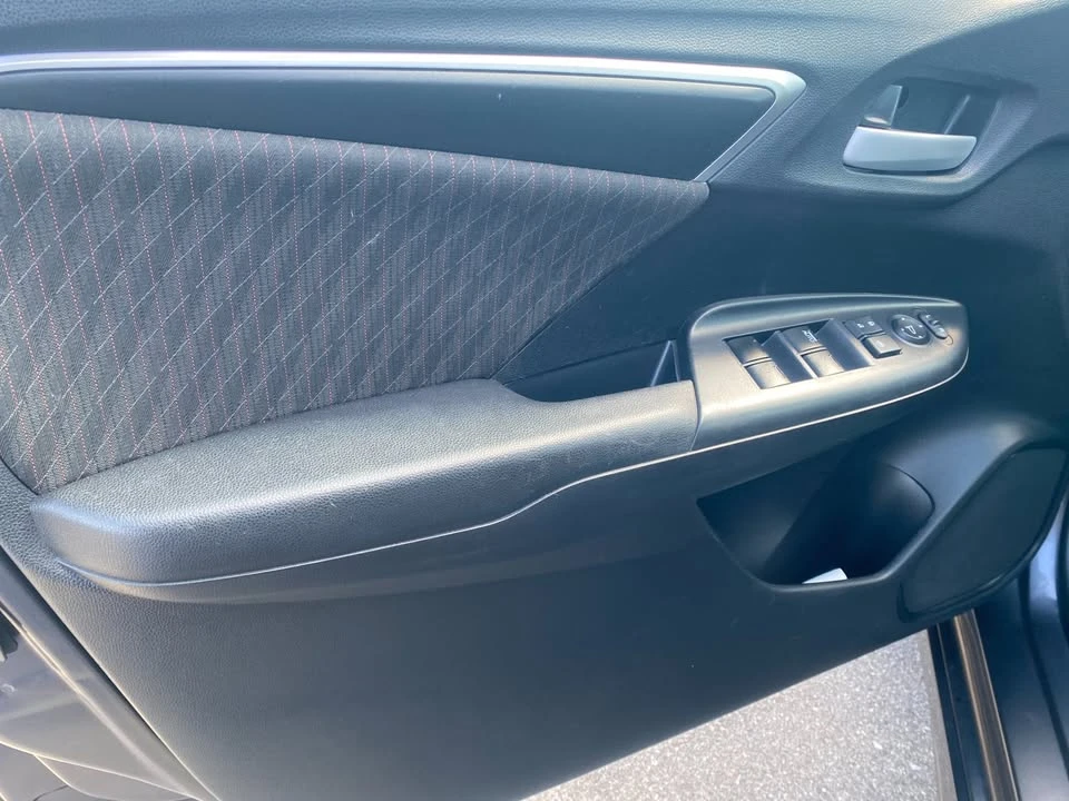 2018 Honda Fit - Image 16 of 20