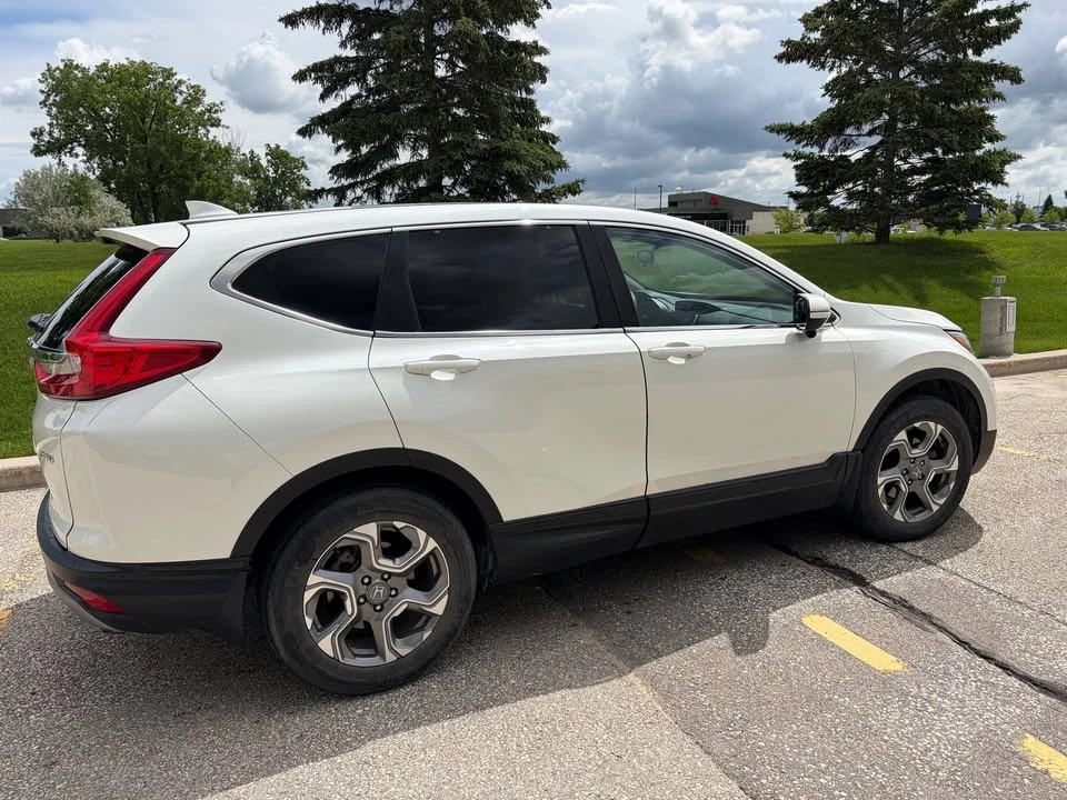 2018 Honda CR-V 5th Gen - Image 9 of 10
