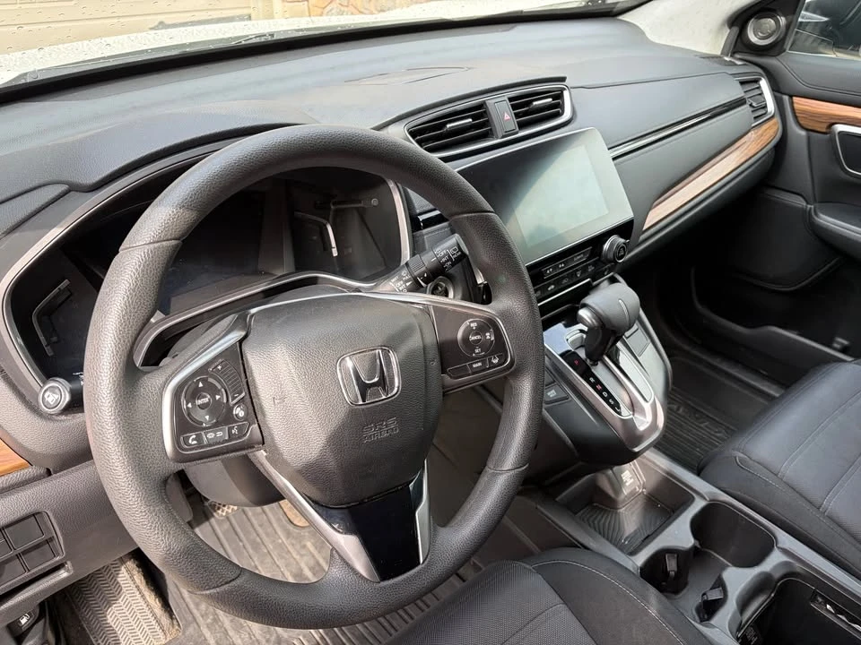 2018 Honda CR-V 5th Gen - Image 2 of 10