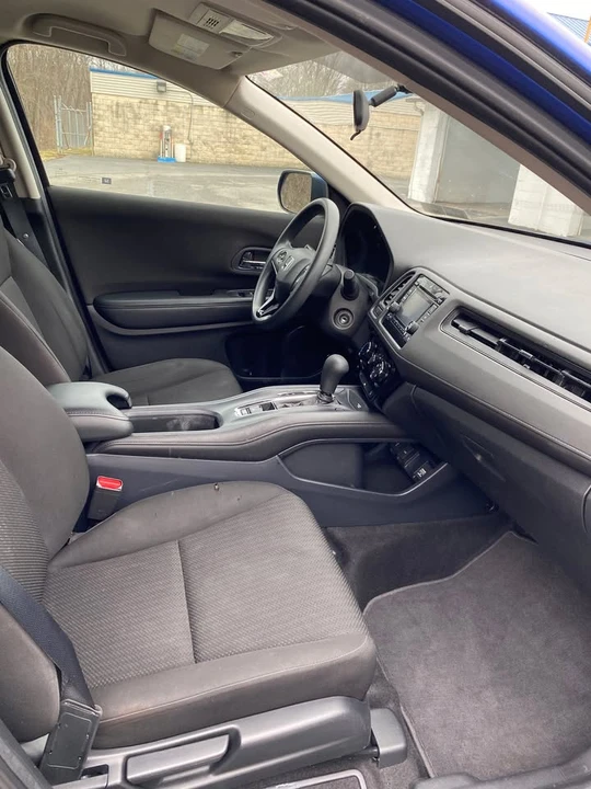 2018 Honda HR-V 2nd Gen - Image 12 of 16