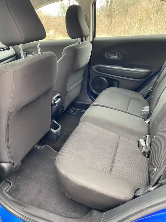 2018 Honda HR-V 2nd Gen - Image 11 of 16