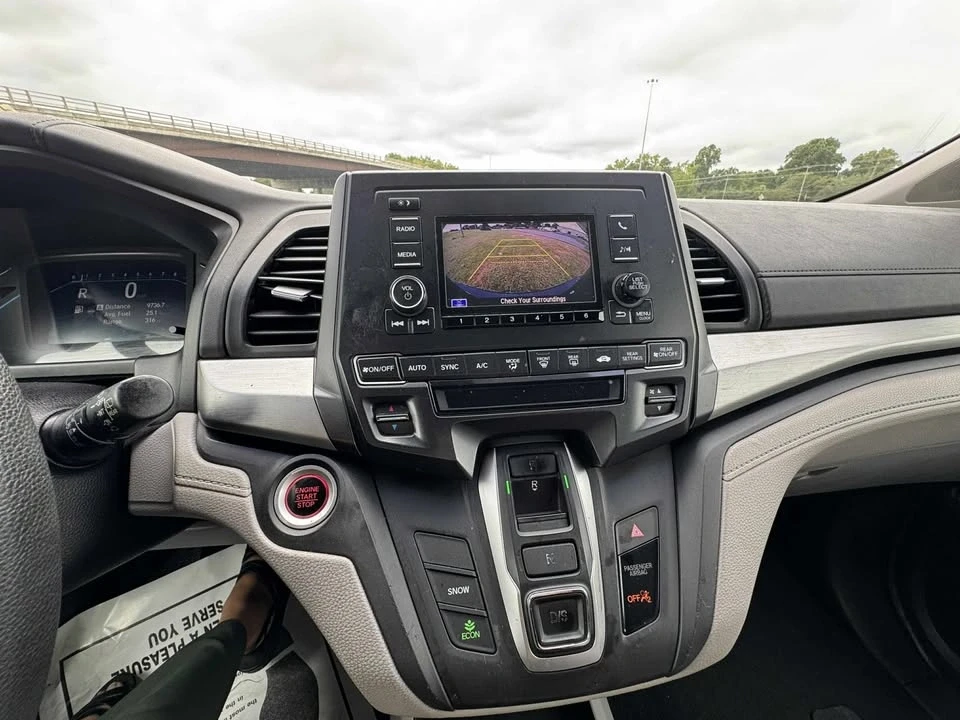2018 Honda Odyssey - Image 8 of 13