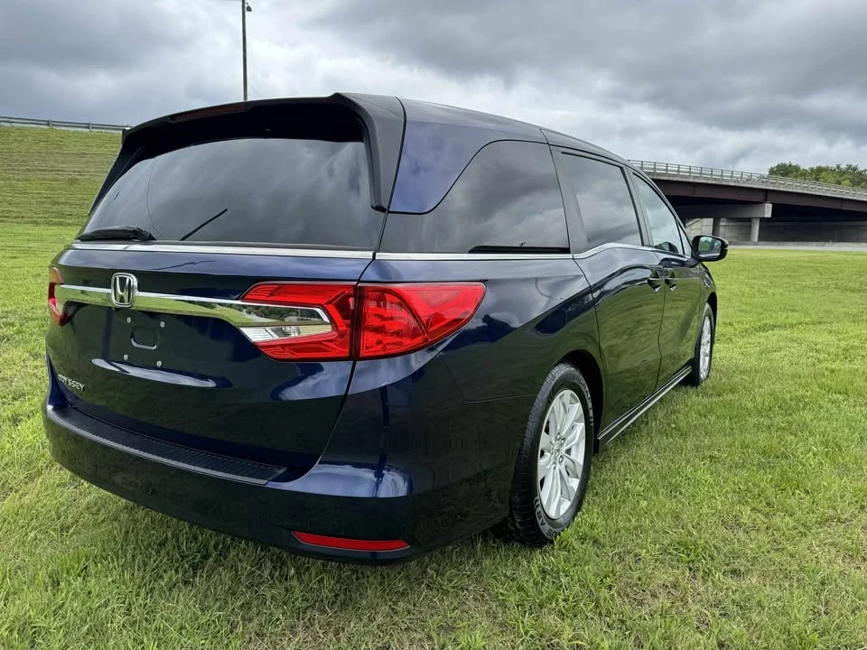 2018 Honda Odyssey - Image 12 of 13