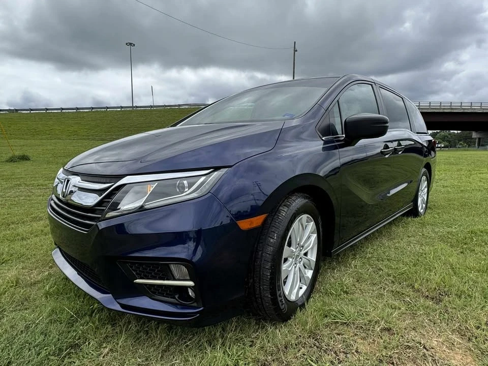 2018 Honda Odyssey - Image 2 of 13