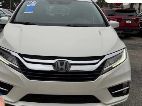 2018 Honda Odyssey - Image 2 of 15