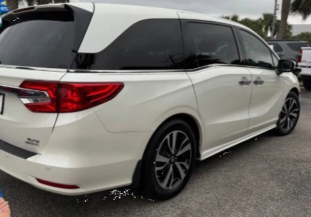 2018 Honda Odyssey - Image 6 of 15